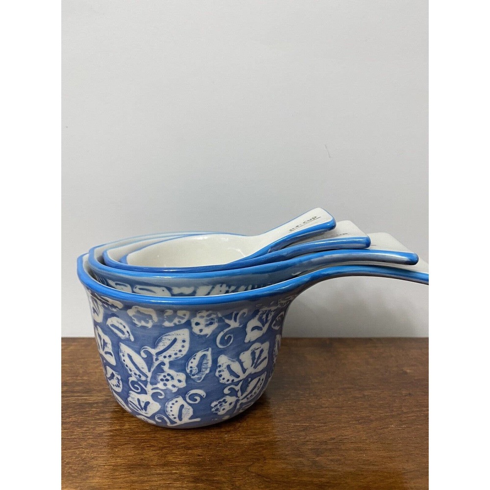 Bloomingdales Sparrow & Wren Ceramic Measuring Cups Set of 4 Blue White Floral